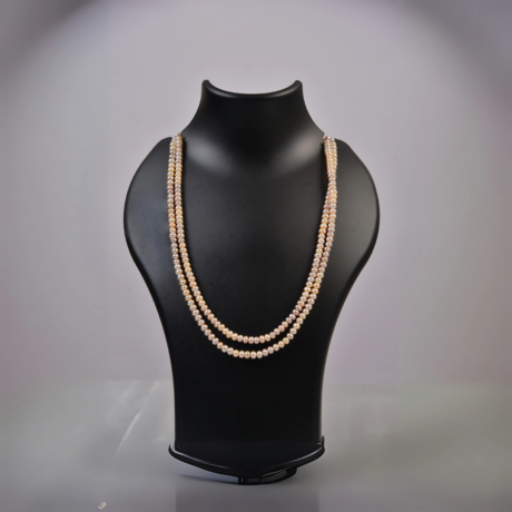 <div style="font-family: 'Georgia', serif; color: #333; line-height: 1;">   <h2 style="color: #b88e56; font-size: 0.8em; letter-spacing: 2px;  margin-bottom: 15px;">Rosy Pearl Necklace</h2></div>